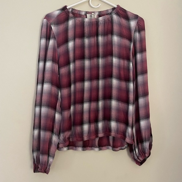 Cloth and Stone‎ Anthropologie Red Glacier Balloon Sleeve Top Size Medium EUC - Picture 3 of 7